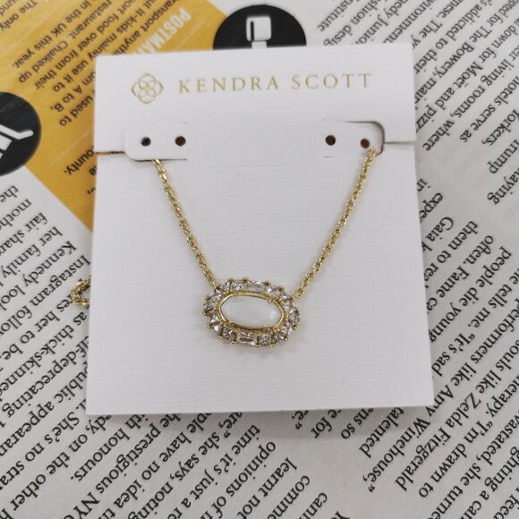 Kendra Scott Elisa Crystal Frame Gold Ivory Mother-of-Pearl Necklace NEW w/ DUST - Picture 1 of 5